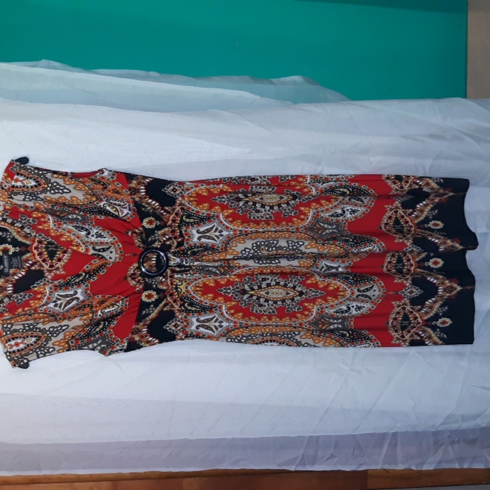 Stretchy Low-Cut Dress Sz6